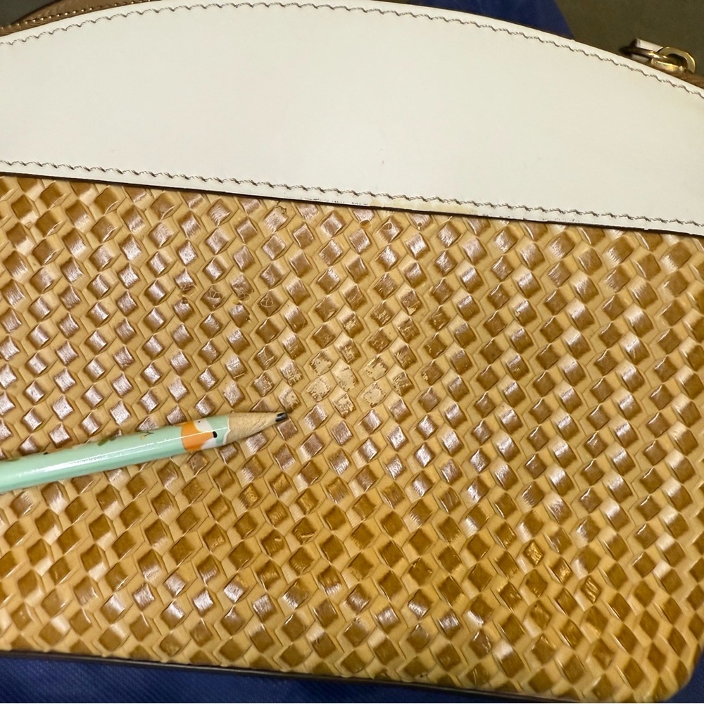 Dooney & Bourke Italian Leather Beacon Woven Domed White & Tan Crossbody Purse - Picture 9 of 9